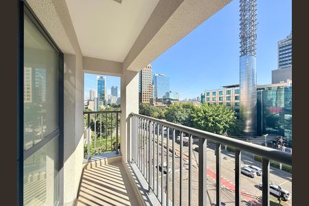 Sacada de kitnet/studio à venda com 1 quarto, 24m² em Vila Cordeiro, São Paulo