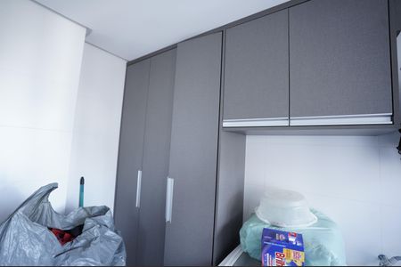 Casa à venda com 99m², 2 quartos e 2 vagas