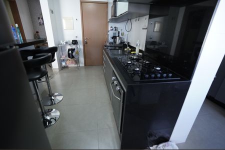 Casa à venda com 99m², 2 quartos e 2 vagas