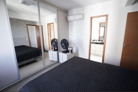 Casa à venda com 99m², 2 quartos e 2 vagas
