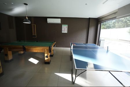 Casa à venda com 99m², 2 quartos e 2 vagas