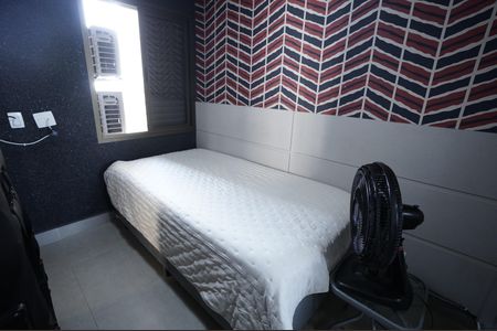 Casa à venda com 99m², 2 quartos e 2 vagas
