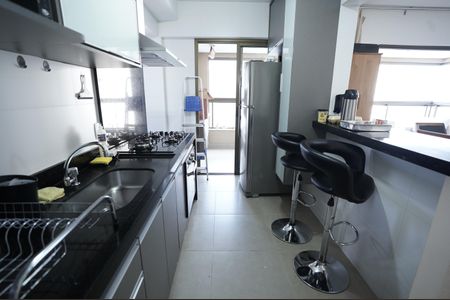 Casa à venda com 99m², 2 quartos e 2 vagas