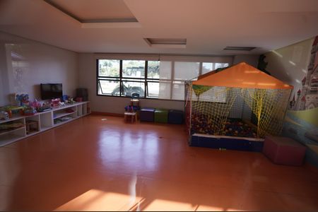 Casa à venda com 99m², 2 quartos e 2 vagas