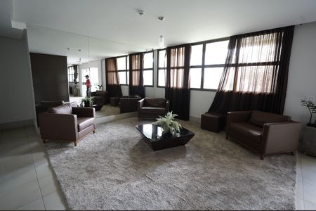 Casa à venda com 99m², 2 quartos e 2 vagas