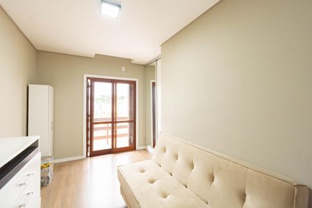 Casa à venda com 78m², 2 quartos e 1 vaga