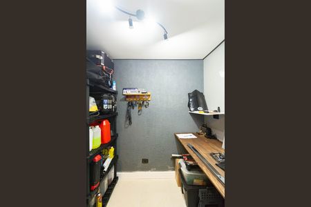 Casa à venda com 78m², 2 quartos e 1 vaga