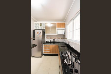 Casa à venda com 78m², 2 quartos e 1 vaga