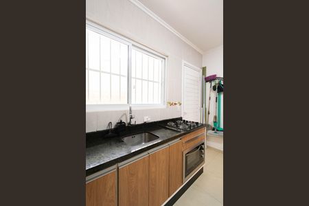 Casa à venda com 78m², 2 quartos e 1 vaga