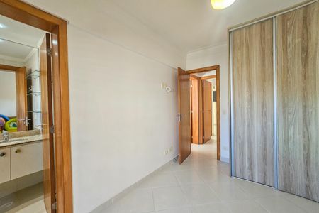 Apartamento para alugar com 3 quartos, 165m² em Vila Alzira, Guarujá