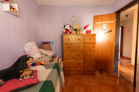 Casa à venda com 120m², 5 quartos e 1 vaga Casa à venda com 120m², 5 quartos e 1 vagaQuarto 3