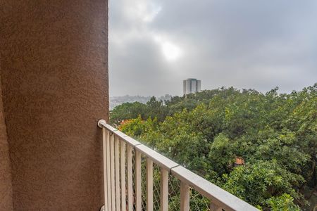 Apartamento à venda com 69m², 3 quartos e 2 vagas Apartamento à venda com 69m², 3 quartos e 2 vagasVaranda da sala