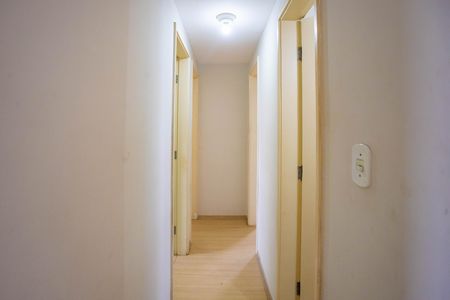 Apartamento à venda com 69m², 3 quartos e 2 vagas Apartamento à venda com 69m², 3 quartos e 2 vagasCorredor