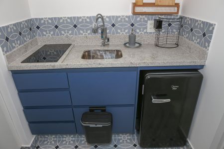 Cozinha de kitnet/studio para alugar com 1 quarto, 21m² em Perdizes, São Paulo