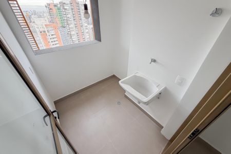 Apartamento à venda com 132m², 4 quartos e 2 vagas Apartamento à venda com 132m², 4 quartos e 2 vagasÁrea de Serviço