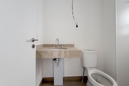 Apartamento à venda com 132m², 4 quartos e 2 vagas Apartamento à venda com 132m², 4 quartos e 2 vagasBanheiro da Suíte 1