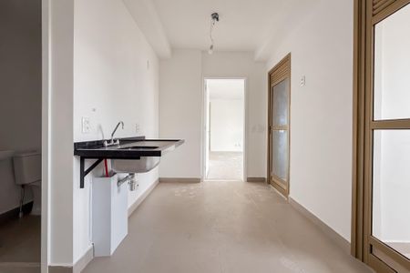 Apartamento à venda com 132m², 4 quartos e 2 vagas Apartamento à venda com 132m², 4 quartos e 2 vagasCozinha