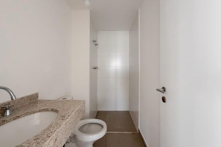 Apartamento à venda com 132m², 4 quartos e 2 vagas Apartamento à venda com 132m², 4 quartos e 2 vagasBanheiro Corredor