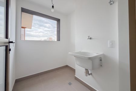 Apartamento à venda com 132m², 4 quartos e 2 vagas Apartamento à venda com 132m², 4 quartos e 2 vagasÁrea de Serviço