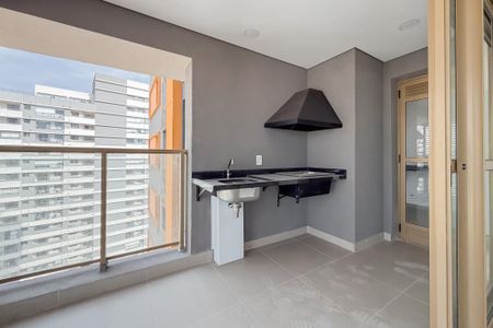 Apartamento à venda com 132m², 4 quartos e 2 vagas Apartamento à venda com 132m², 4 quartos e 2 vagasVaranda Gourmet