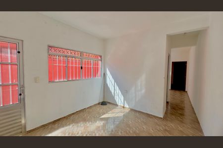 Sala de casa para alugar com 2 quartos, 55m² em Cidade Soberana, Guarulhos