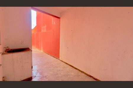 Casa para alugar com 55m², 2 quartos e sem vaga Casa para alugar com 55m², 2 quartos e sem vagaÁrea de serviço