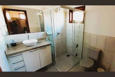 Casa para alugar com 102m², 2 quartos e 2 vagas Casa para alugar com 102m², 2 quartos e 2 vagasBanheiro