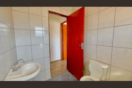 Casa para alugar com 55m², 2 quartos e sem vaga Casa para alugar com 55m², 2 quartos e sem vagaBanheiro