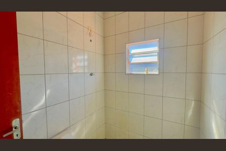 Casa para alugar com 55m², 2 quartos e sem vaga Casa para alugar com 55m², 2 quartos e sem vagaBanheiro