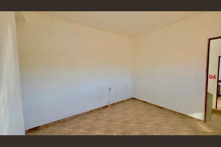 Casa para alugar com 75m², 2 quartos e sem vaga Casa para alugar com 75m², 2 quartos e sem vagaSala