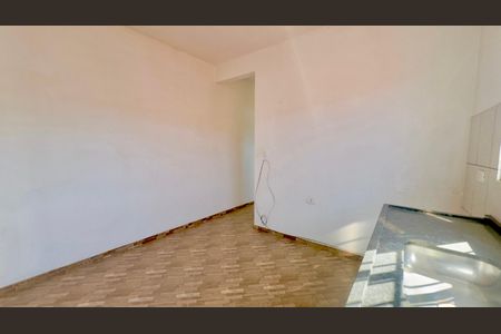 Casa para alugar com 75m², 2 quartos e sem vaga Casa para alugar com 75m², 2 quartos e sem vagaCozinha