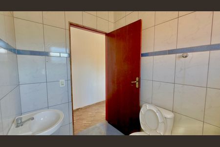 Casa para alugar com 75m², 2 quartos e sem vaga Casa para alugar com 75m², 2 quartos e sem vagaBanheiro