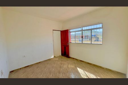 Casa para alugar com 75m², 2 quartos e sem vaga Casa para alugar com 75m², 2 quartos e sem vagaSala