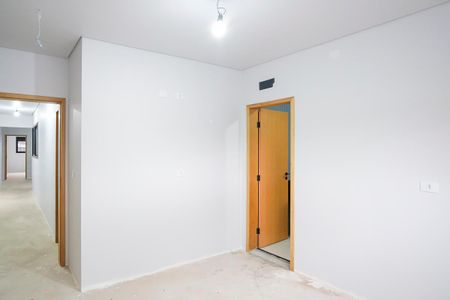 Casa à venda com 220m², 3 quartos e 4 vagasSuíte 3
