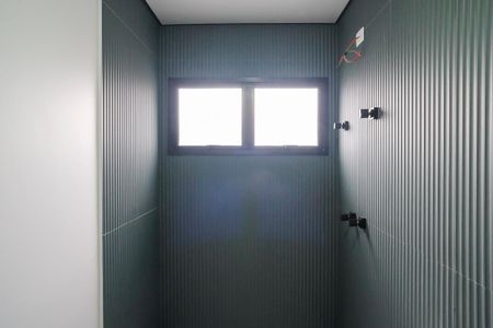 Casa à venda com 220m², 3 quartos e 4 vagasBanheiro da suíte 1