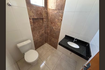 Casa para alugar com 2 quartos, 90m² em Novo Mundo, Uberlândia