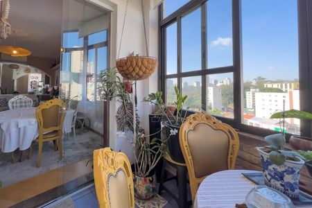 Varanda de apartamento à venda com 2 quartos, 106m² em Liberdade, São Paulo