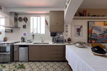 Cozinha de apartamento à venda com 2 quartos, 106m² em Liberdade, São Paulo