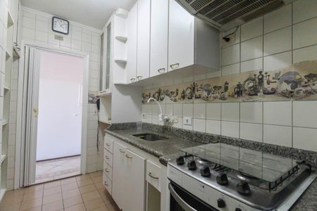 Apartamento à venda com 68m², 2 quartos e 1 vaga Apartamento à venda com 68m², 2 quartos e 1 vagaCozinha