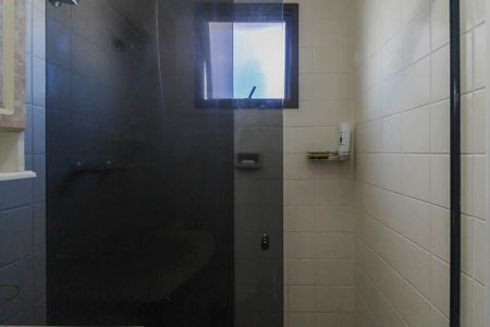 Apartamento à venda com 68m², 2 quartos e 1 vaga Apartamento à venda com 68m², 2 quartos e 1 vagaBanheiro da Suíte