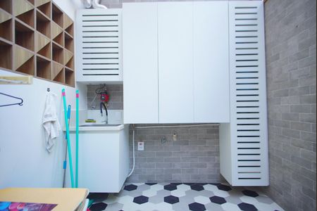 Área de Serviço de casa de condomínio para alugar com 3 quartos, 110m² em Morro Santana, Porto Alegre