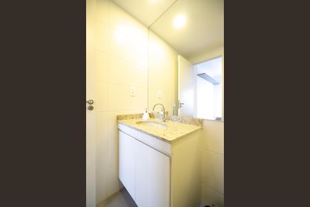 Apartamento para alugar com 50m², 2 quartos e 1 vaga Apartamento para alugar com 50m², 2 quartos e 1 vagaBanheiro da suíte