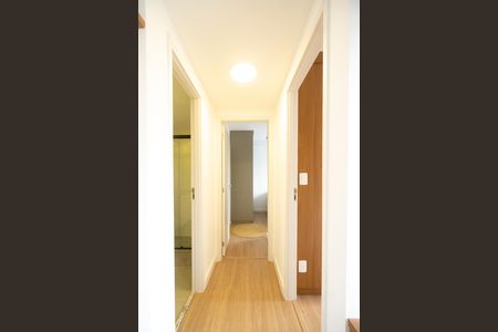 Apartamento para alugar com 50m², 2 quartos e 1 vaga Apartamento para alugar com 50m², 2 quartos e 1 vagaCorredor dos quartos