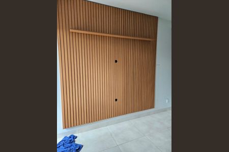 Sala de casa para alugar com 2 quartos, 73m² em Novo Mundo, Uberlândia