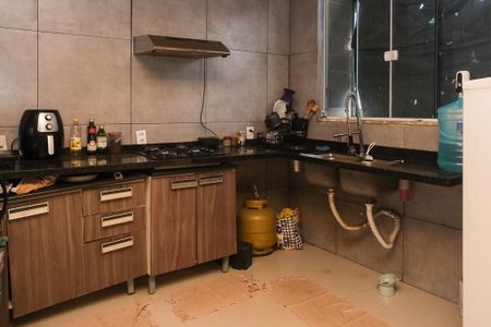 Casa para alugar com 106m², 2 quartos e sem vaga Casa para alugar com 106m², 2 quartos e sem vagaCozinha