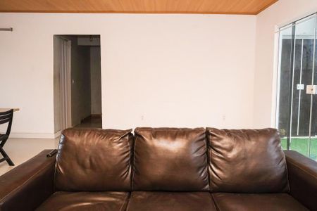 Casa para alugar com 106m², 2 quartos e sem vaga Casa para alugar com 106m², 2 quartos e sem vagaSALA