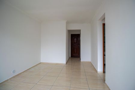 Sala de apartamento para alugar com 2 quartos, 80m² em Olaria, Rio de Janeiro