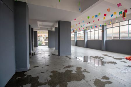 Apartamento para alugar com 80m², 2 quartos e 1 vaga Apartamento para alugar com 80m², 2 quartos e 1 vagaÁrea comum - Salão de festas