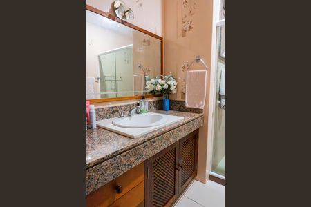 Apartamento à venda com 250m², 4 quartos e 3 vagas