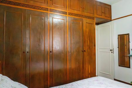 Apartamento à venda com 250m², 4 quartos e 3 vagas